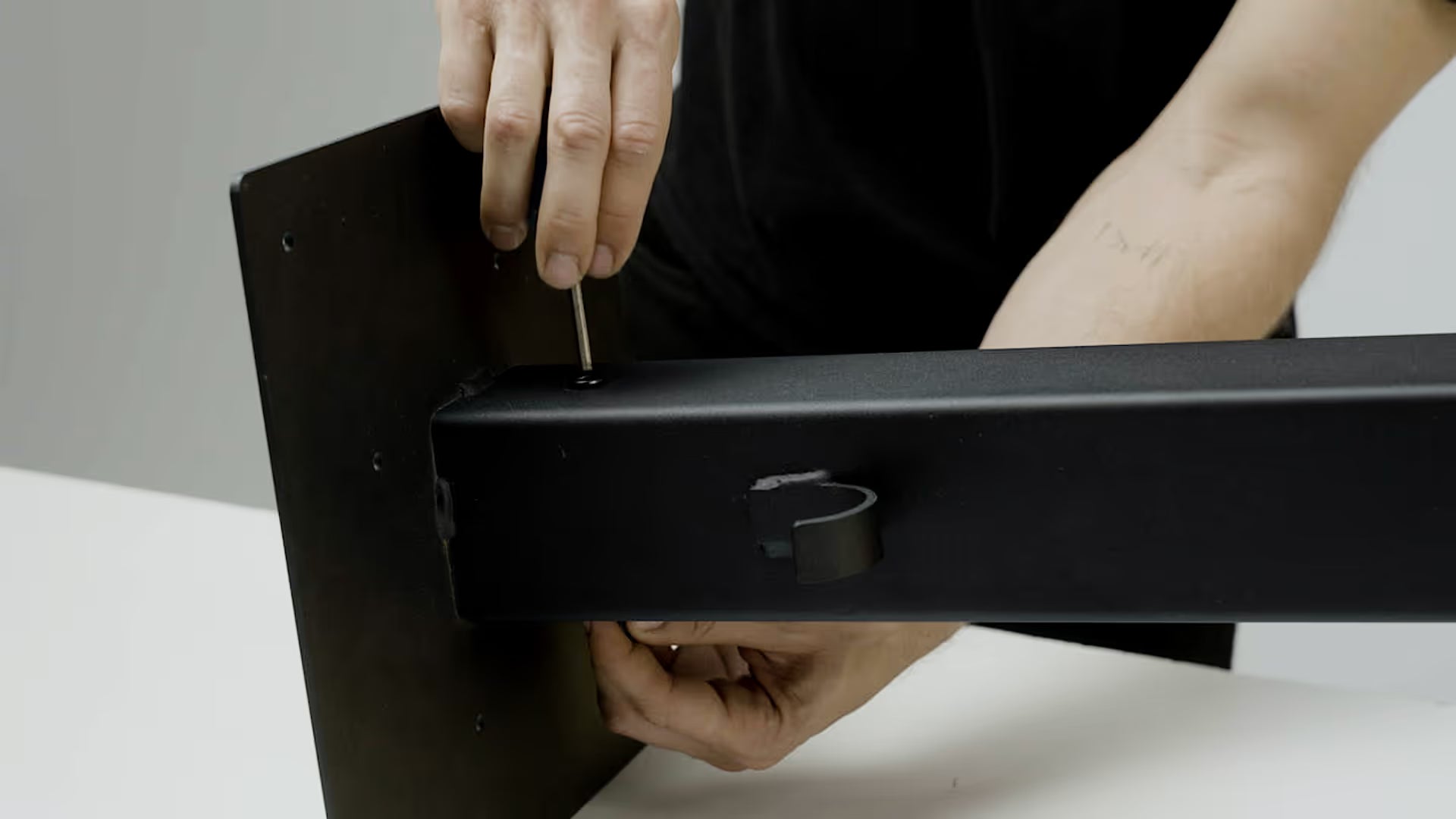 Rockless Table Assembly Instructions